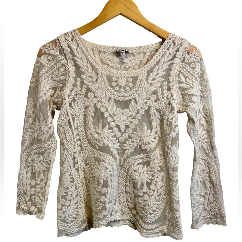 EXPRESS | Lace Embroidered Top | Boho Coquette Blouse | Sheer Floral - Picture 2 of 10